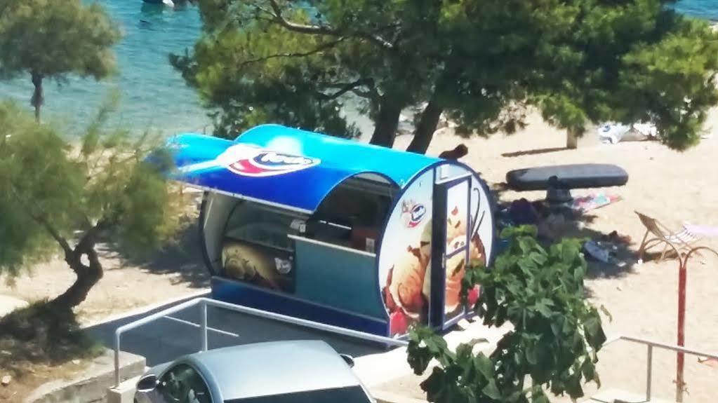 Appartamento Seaside Lux Dugi Rat Esterno foto